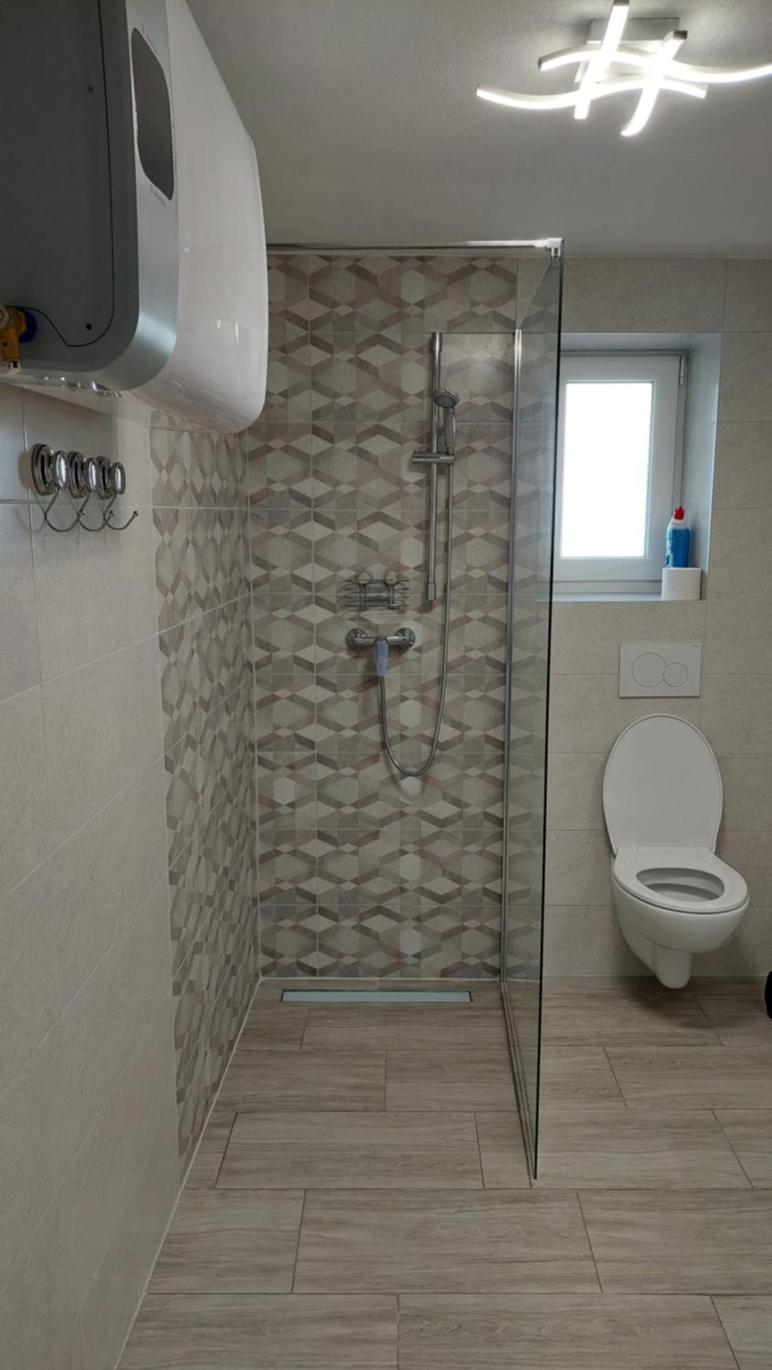 Apartma Lili Izola Buitenkant foto