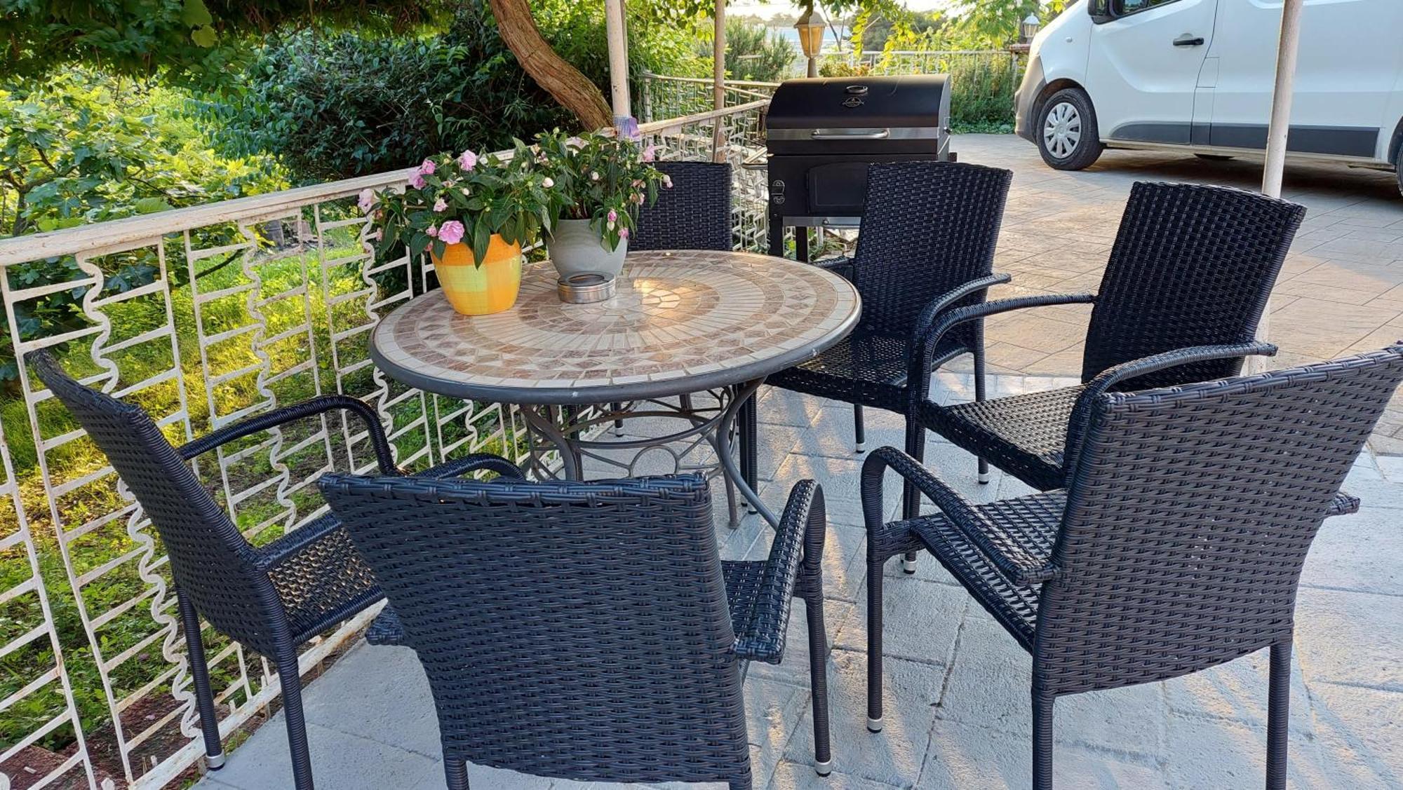 Apartma Lili Izola Buitenkant foto